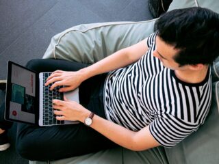 Cara Membuat Artikel Pertama Di Blogger, Pengaturan dan Publish
