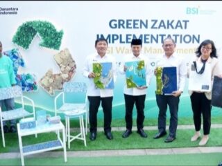Lewat Implementasi Green Zakat, BSI Ajak Masyarakat Ubah Sampah Jadi Emas