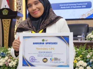 Muslailati Raih Anugerah Sebagai Ketua FPMI Dedikatif Aceh 2026