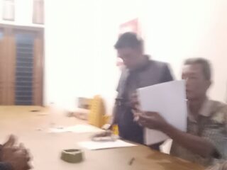 Pelayanan Terabaikan Pasca Keuchik Gampong Lancang Jadi Tersangka, Tuha Peut Resmi Ajukan PAW ke Bupati Pidie Jaya